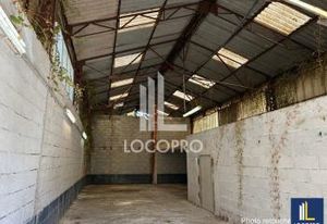 Local d'activité à vendre Gattières - Terrain clos 140 m²