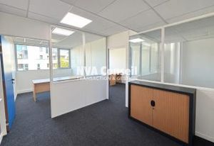 Bureaux à louer Franconville - Proche gare et autoroutes
