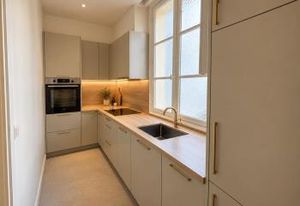 Location bureaux Paris 17 - Duplex lumineux avec entrée privative