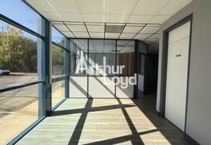 Location bureaux Le Mans ZI Sud - Proche voie rapide D323 et bus