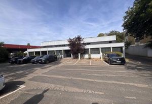 Location local d'activité Sarcelles - Accès PL sécurisé