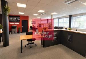 Vente bureaux Clermont-Ferrand Le Brézet - Proximité transports
