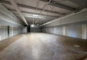 Location local commercial Maurepas - Zone Paris West