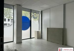 Location bureaux Lorient - Proche lignes de bus Nail et La Perrière