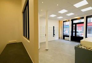 Location local commercial Paris 8 - Rue de Constantinople