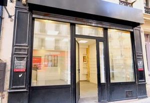 Location local commercial Paris 8 - Rue de Constantinople