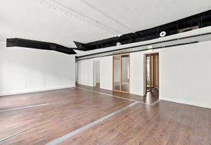 Location bureaux Paris 10 - Proche République, gares de l'Est et du Nord