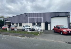 Local commercial à vendre Le Plessis-Paté - Proche N104