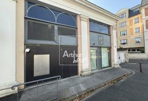 Location local commercial Avon - Proche gare