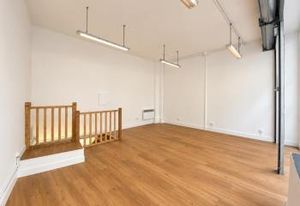 Location boutique Paris 18e - Métro Lamarck-Caulaincourt