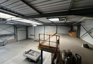 Batiment polyvalent à vendre Haguenau - Zone artisanale