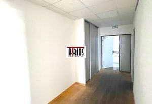 Bureaux à louer La Garde - Proche autoroute A57