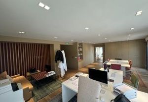 Location bureaux Puget-sur-Argens - Proche A8