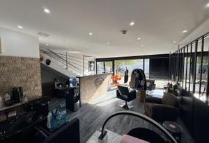 Location local commercial Puget-sur-Argens - Parc des Vernèdes