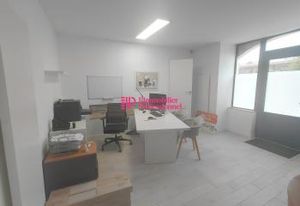 Location bureau Quimper - Local rénové 2025