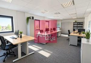 Location bureaux Clermont-Ferrand ZI Brézet - Ascenseur et PMR