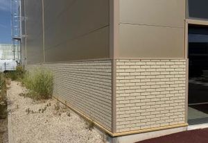 Location locaux d'activité Bernes-sur-Oise - Parc mixte