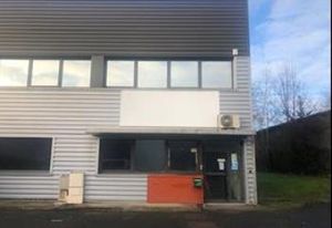 Location locaux d'activité Saint-Brice-sous-Forêt - Parc récent