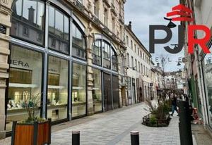 Location local commercial Epinal hypercentre - Face Monoprix