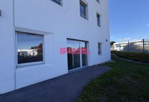 Location bureaux Lanester - Proche RN165 et zone Kerpont