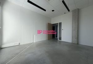 Location bureaux Lanester - Proche RN165 et zone Kerpont