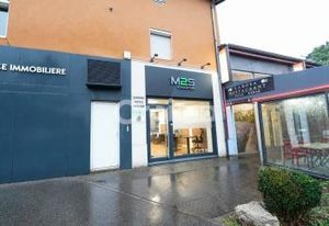 Vente local commercial Francheville - Face rond-point passsant