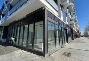 Location local commercial Le Havre centre-ville - Angle pied d'immeuble