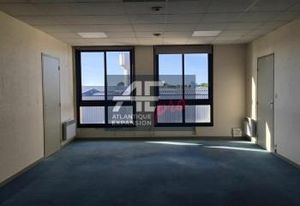 Vente bureaux Saint-Nazaire - Proche lignes U1, U2 et hélYce