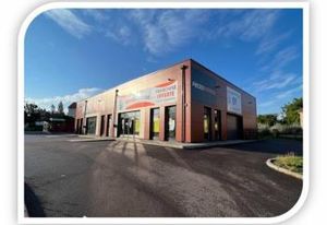 Location local commercial Valmont face à Lidl - rond-point stratégique
