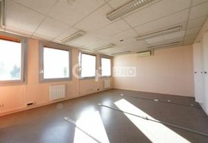 Bureaux à vendre Bron - Proche A43, tram et bus