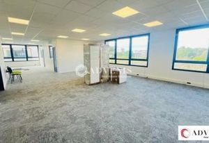 Location bureaux Mérignac - Proche tramway et rocade