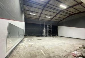 Location local d'activité Olivet - Parcelle clôturée 3 952 m²