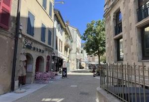 Location local commercial Valence centre-ville