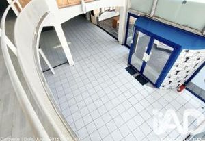 Vente local commercial 830 m² centre-ville de Dole