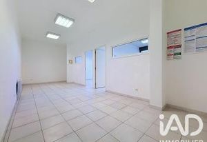 Vente local commercial Salon-de-Provence - Proche Place Morgan