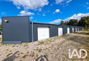 Vente local commercial Saint-Jean-Brévelay - 10 boxes + bureaux