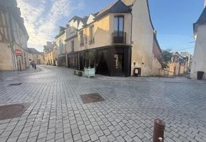 Location local commercial Chateaugiron - Rue de la Madeleine