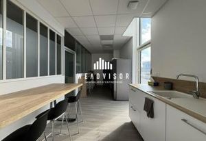 Location bureau Saint-Cyr-sur-Loire - Ascenseur et accès PMR