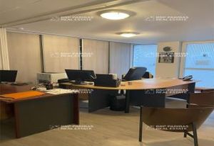 Vente immeuble bureaux Nantes - Quartier Viarme - Guist'Hau