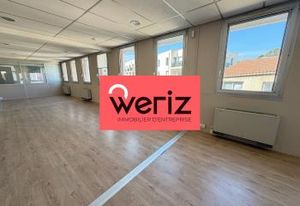 Location bureaux Aix-en-Provence centre - Proche autoroute et bus