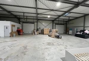 Local d'activité à louer Gallargues-le-Montueux - Proche A9