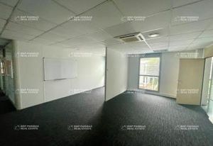 Vente bureaux Nantes Chantrerie - Proche transports en commun