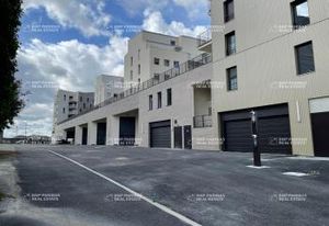 Local d'activité à louer Ivry-sur-Seine - Accès D155, D154A