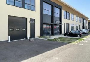 Locaux d'activités mixtes à louer Nanterre - Proximité transports et La Défense