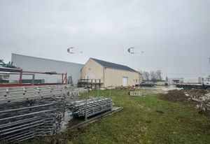 Entrepôt avec bureaux à vendre Guignes - Proximité N4 et A5