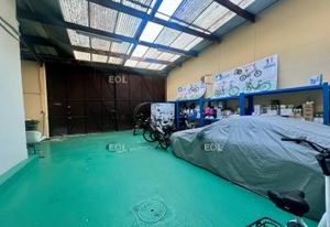 Bâtiment indépendant à vendre Bagnolet - Proche A86, A3 et transports