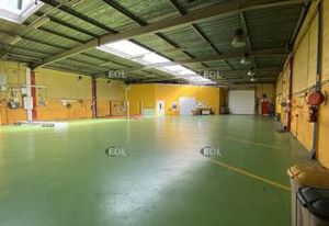 Local d'activité à louer Montreuil - Proche A86 et transports