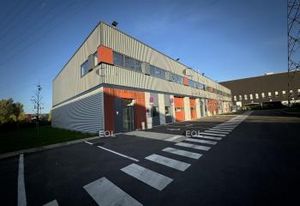 Locaux d'activités à louer Corbeil-Essonnes - Proximité A6, N104, RER