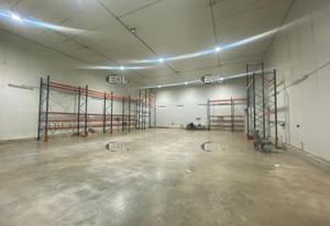 Entrepôt avec bureaux à louer Meaux - Proximité A4 et A104