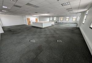 Local d'activité-bureaux à louer Créteil - Proximité Métro ligne 8